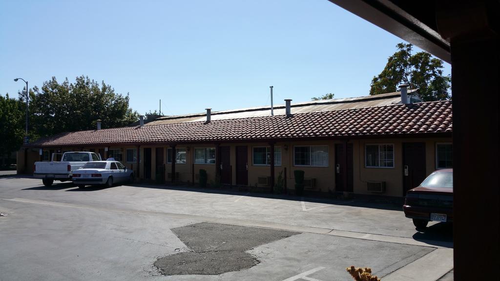 Slumber Motel Merced Ngoại thất bức ảnh